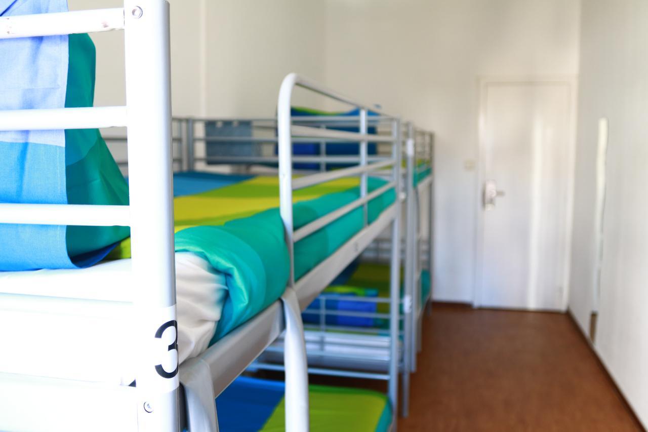 Downtown Hostal Oporto